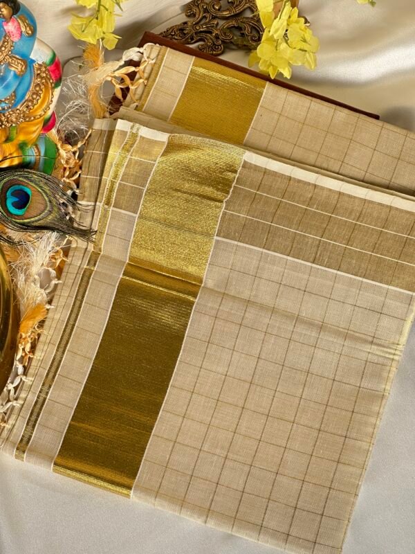 Classic Kasavu Set Saree