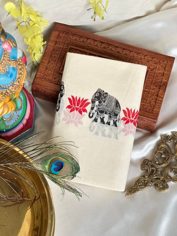 IMG_1737 Elegant Elephant Padma Set Mundu