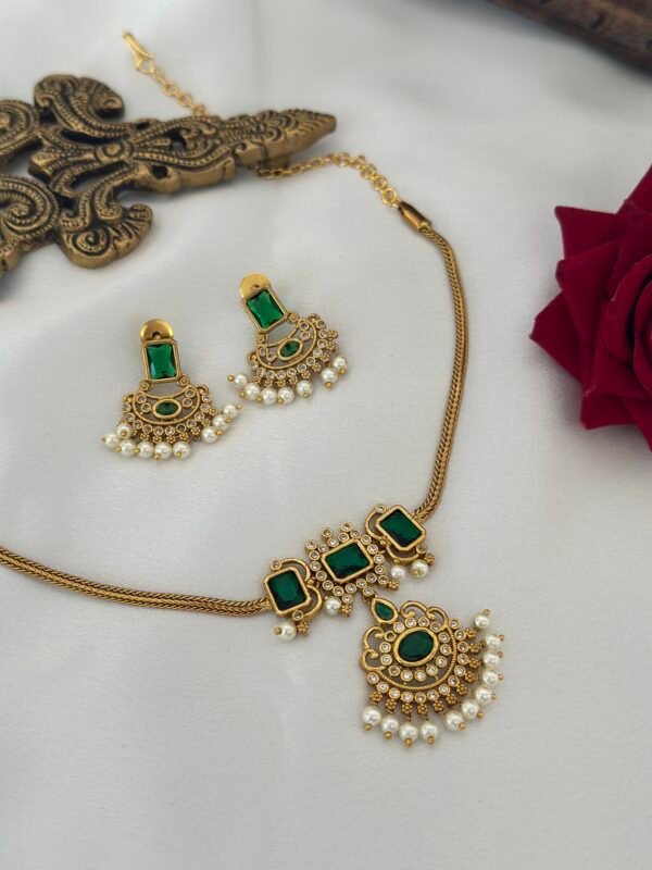 Sreethika Premium Choker