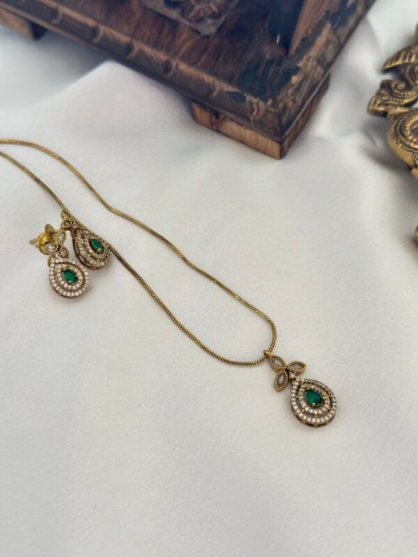 IMG_9282 AD Pendant chain