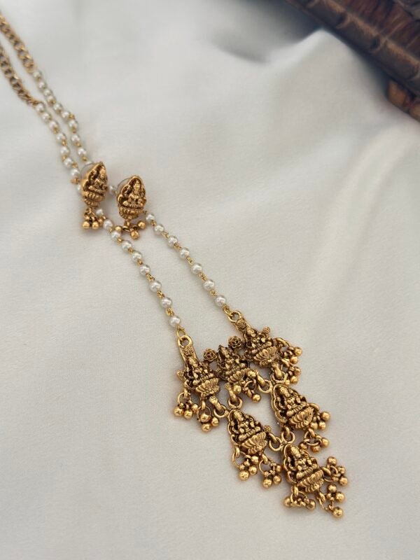 Lakshmi Cluster Pearl Chain