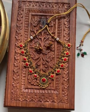 Premium palakka necklace just for 649-- 😍 Premium Palakka Necklace