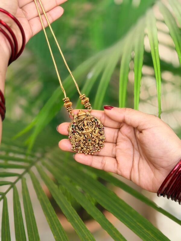 Badhra Antique Haram set