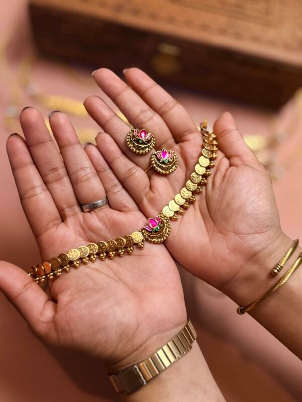 Padma Kasu Necklace set