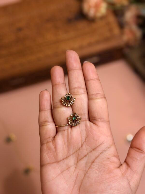 Lilly Invisible Neck Set