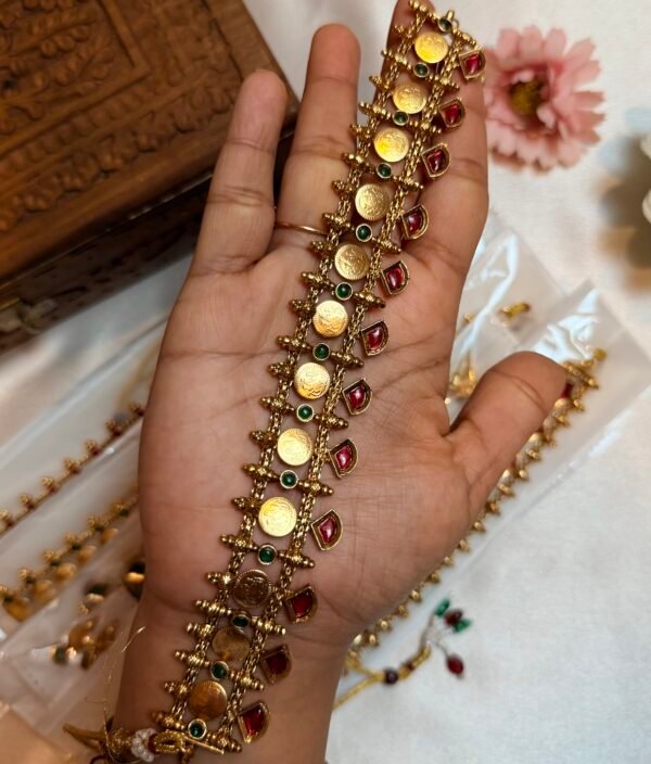 Janaki Coin choker