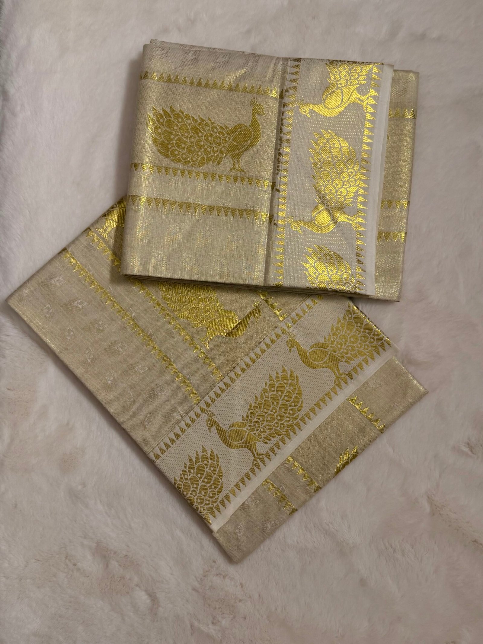 Premium Tissue Peacock Set Mundu