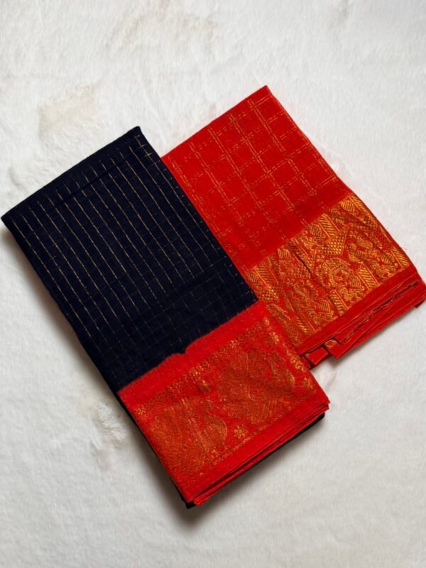 Traditional Madurai Sungudi Cotton Saree with Blouse Piece