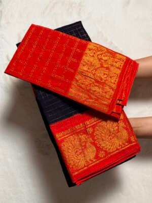 Traditional Madurai Sungudi Cotton Saree with Blouse Piece