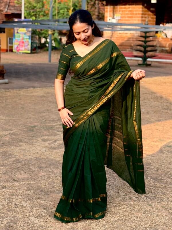 IMG_9300 Traditional Madurai Sungudi Cotton with Blouse Piece