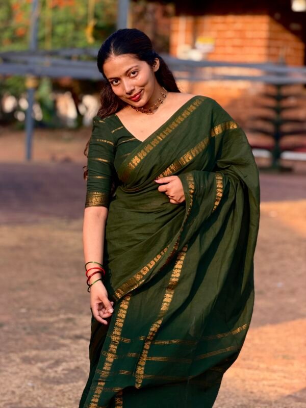 IMG_9312 Traditional Madurai Sungudi Cotton with Blouse Piece