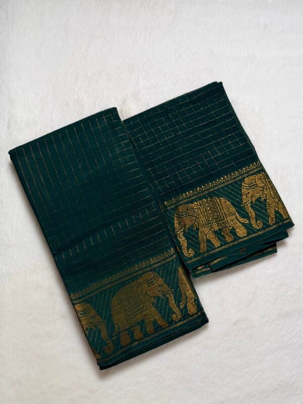Traditional Madurai Sungudi Cotton Saree with Blouse Piece