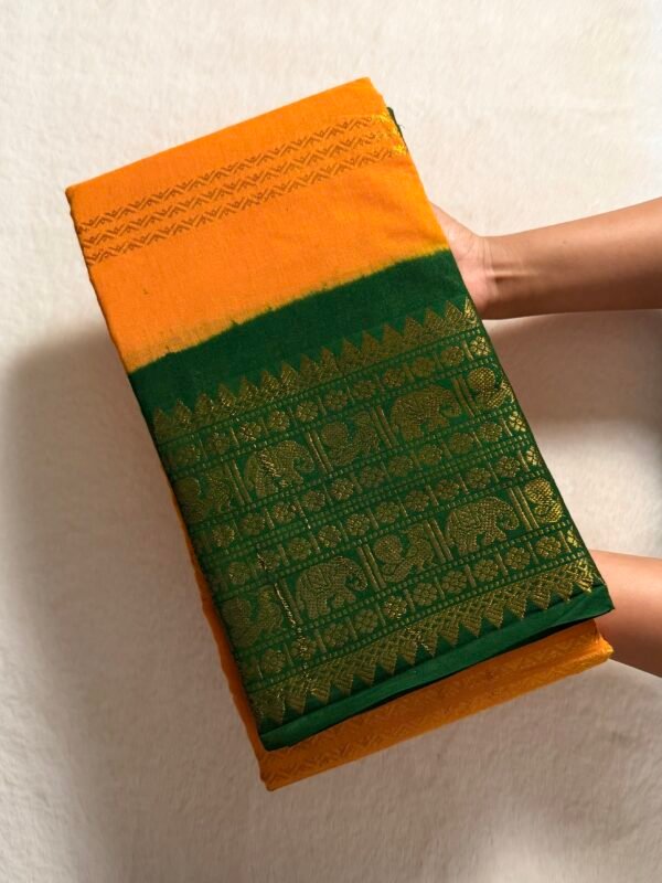 Traditional Madurai Sungudi Cotton Saree with Blouse Piece