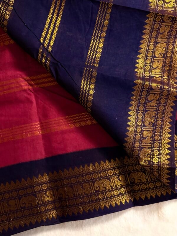 IMG_7583 Traditional Madurai Sungudi Cotton Saree with Blouse Piece