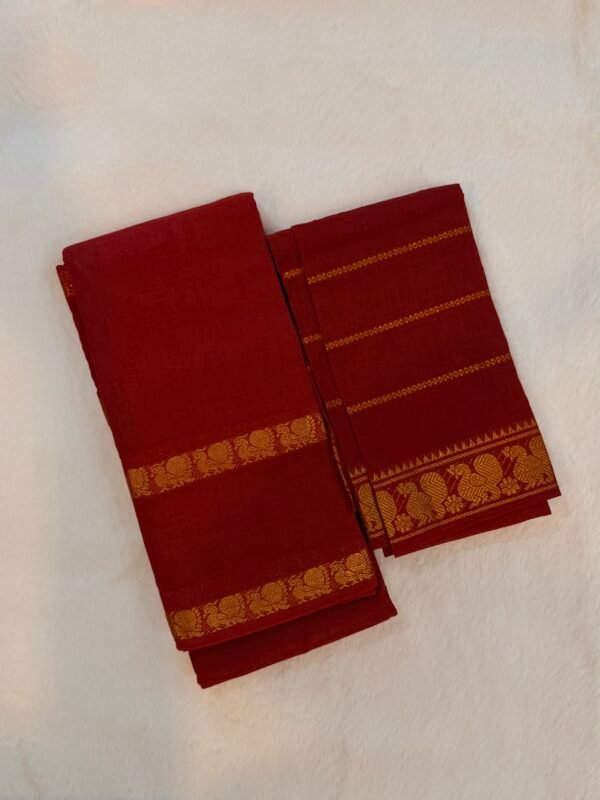 Traditional Madurai Sungudi Cotton Saree with Blouse Piece
