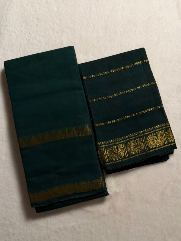 Traditional Madurai Sungudi Cotton Saree with Blouse Piece