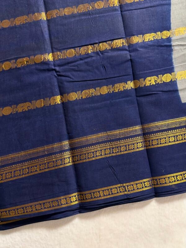 Traditional Madurai Sungudi Cotton Saree with Blouse Piece