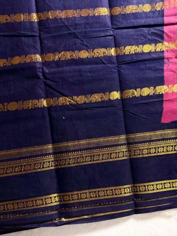 Traditional Madurai Sungudi Cotton Saree with Blouse Piece
