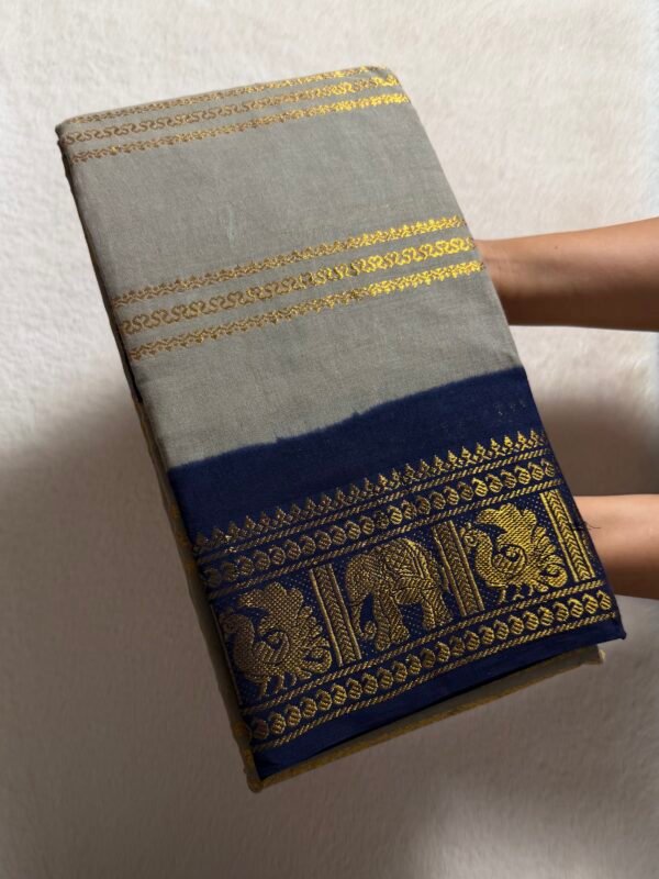Traditional Madurai Sungudi Cotton Saree with Blouse Piece