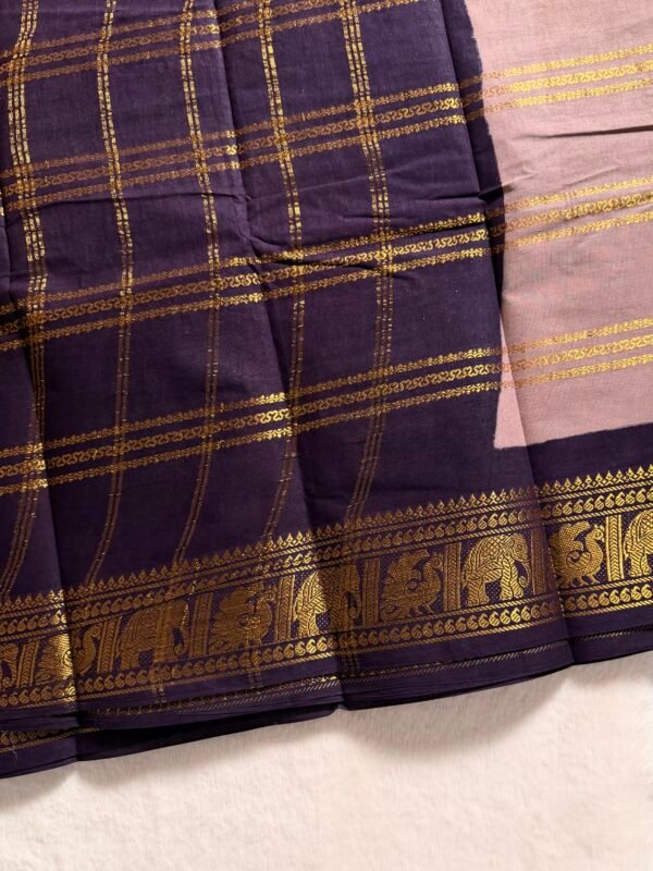 Traditional Madurai Sungudi Cotton Saree with Blouse Piece