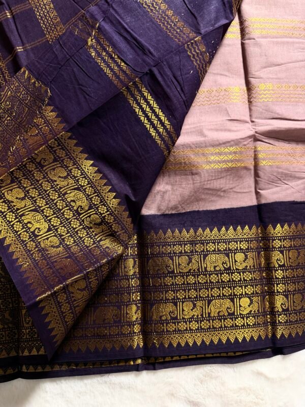 Traditional Madurai Sungudi Cotton Saree with Blouse Piece