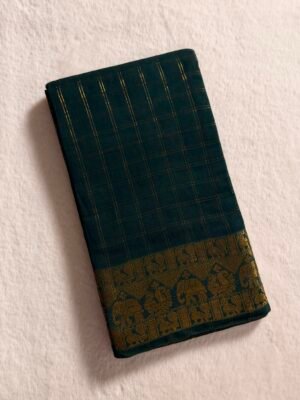Traditional Madurai Sungudi Cotton Saree with Blouse Piece