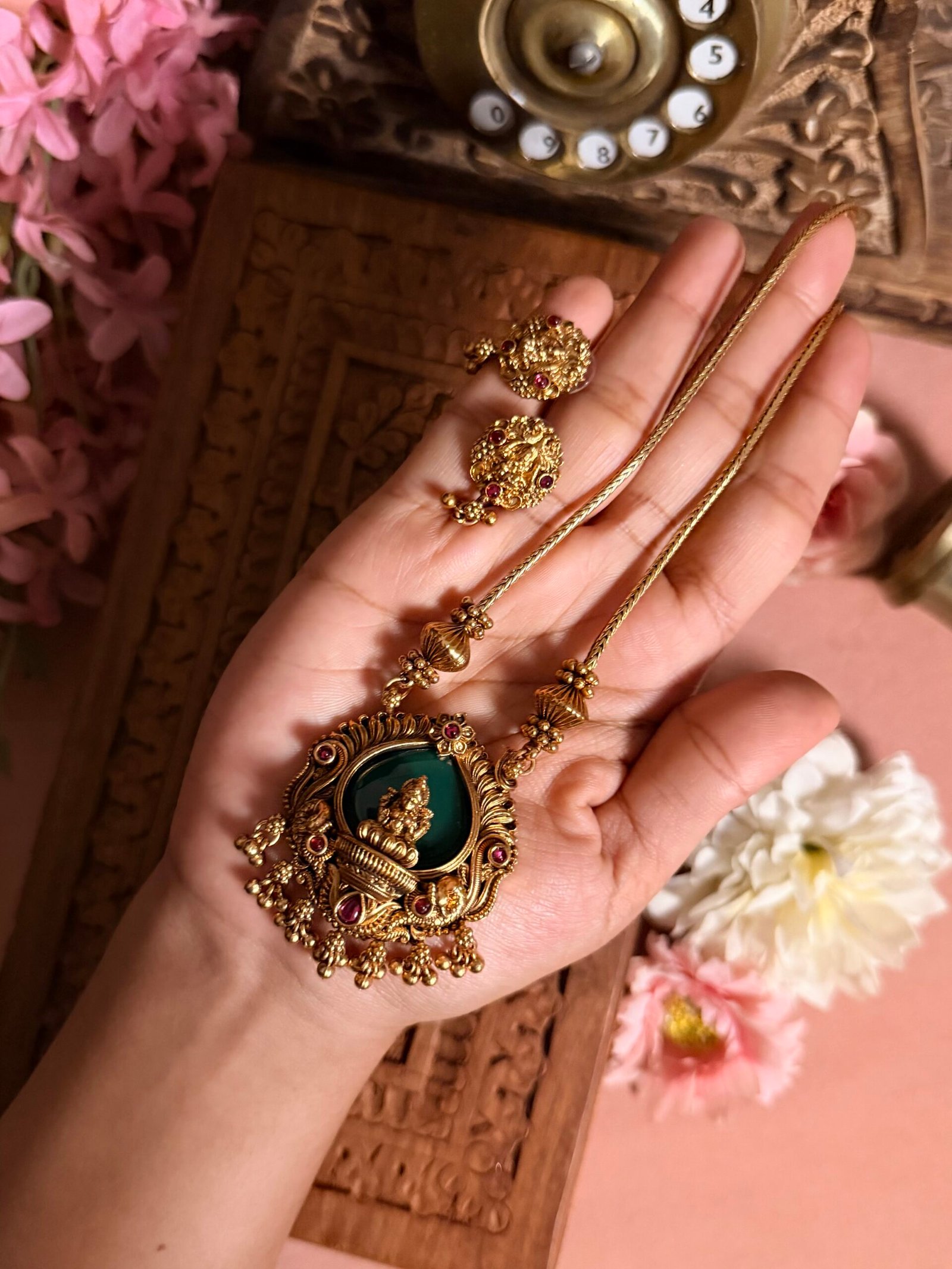 Janani Antique Haaram