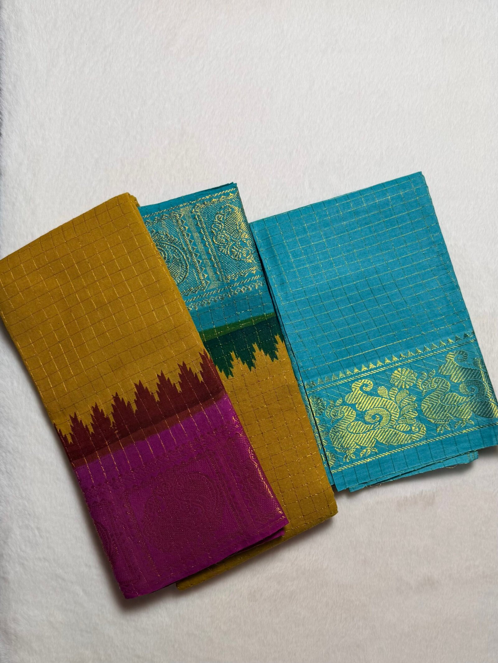 Traditional Madurai Sungudi Cotton Saree with Blouse Piece