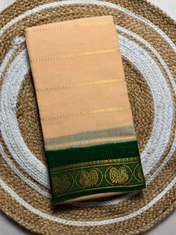 Traditional Madurai Sungudi Cotton Saree with Blouse Piece