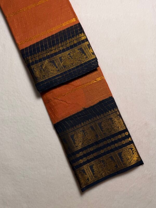 Traditional Madurai Sungudi Cotton Saree with Blouse Piece