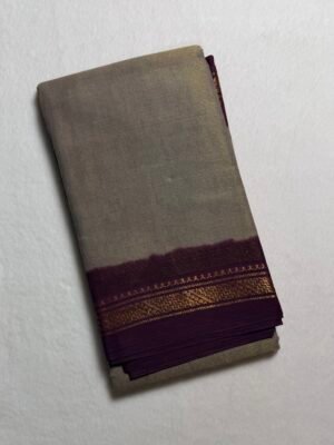 Traditional Madurai Sungudi Cotton Saree with Blouse Piece