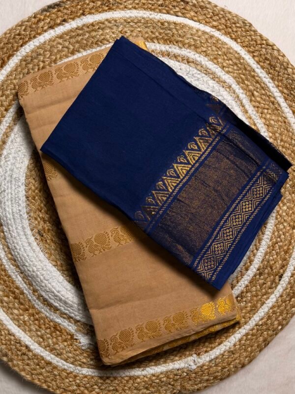 Traditional Madurai Sungudi Cotton Saree with Blouse Piece