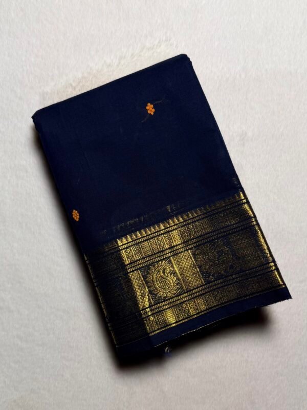 Premium Zari Kanchi Cotton Saree